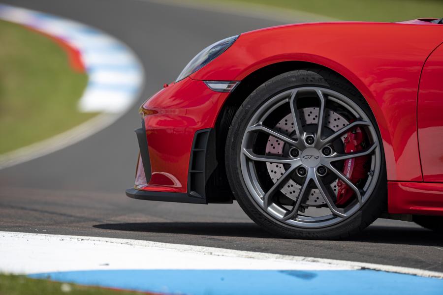 Колеса Porsche 718 Cayman GT4 (982C) 2019 года  (WW) (фото 83 из 190)
